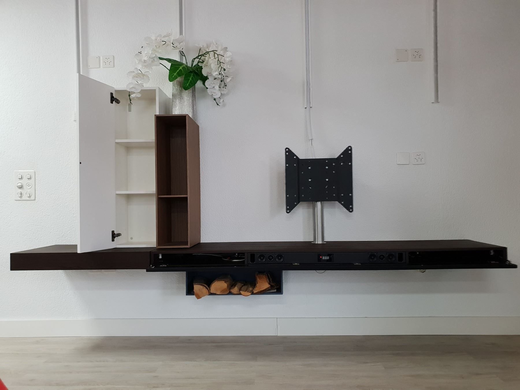 Spectral Scaffali: Spectral Möbel Twenty – Nuovo (secondo la descrizione) da Weite venduto da FTW-AG 1