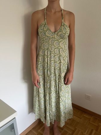 Luftiges Sommerkleid grün, blau, gold OYSHO - S