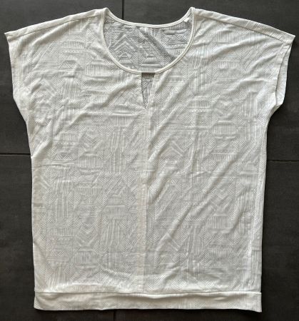 T-Shirt Damen weiss mit Muster Grösse L leicht transparent
