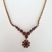 Vintage Collier / Halskette mit roten steinen evtl Granaten