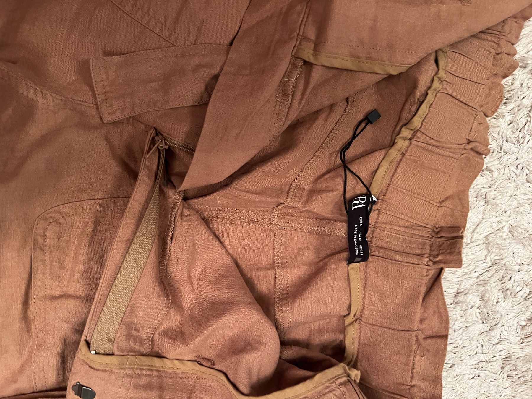 Pantaloni: Linen Shorts – Nuovo (secondo la descrizione) da Baar venduto da Zlata1 1