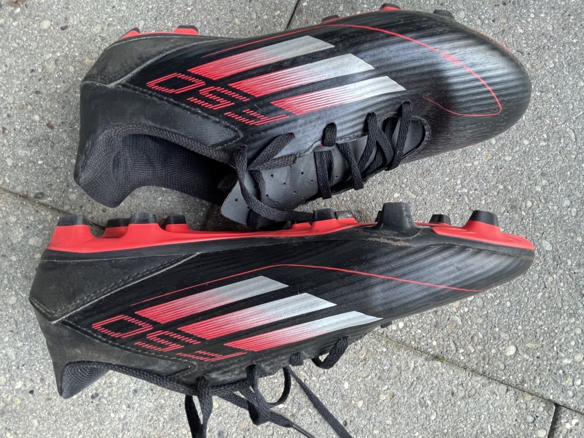 Adidas Scarpe da uomo: Fussballschuhe Adidas Gr. 43.5 – Usato da Würenlos venduto da Aaales 1