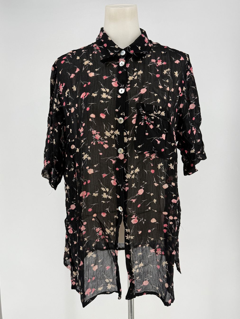 Camicette: Bluse mit Blumenmuster Gr. 48 von di Rundi – Usato da Auenstein venduto da moin.