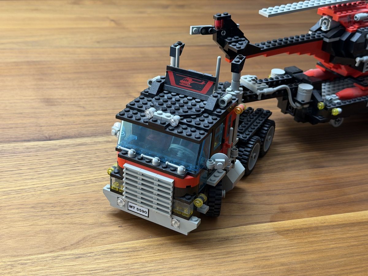 Lego Kit di costruzioni: Lego 5590 Sattelschlepper mit Heli – Usato da Elsau venduto da 124erkombi 1