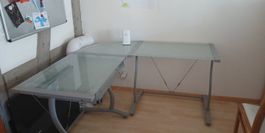 Eckschreibtisch aus Glas & Metall, in gutem Zustand 