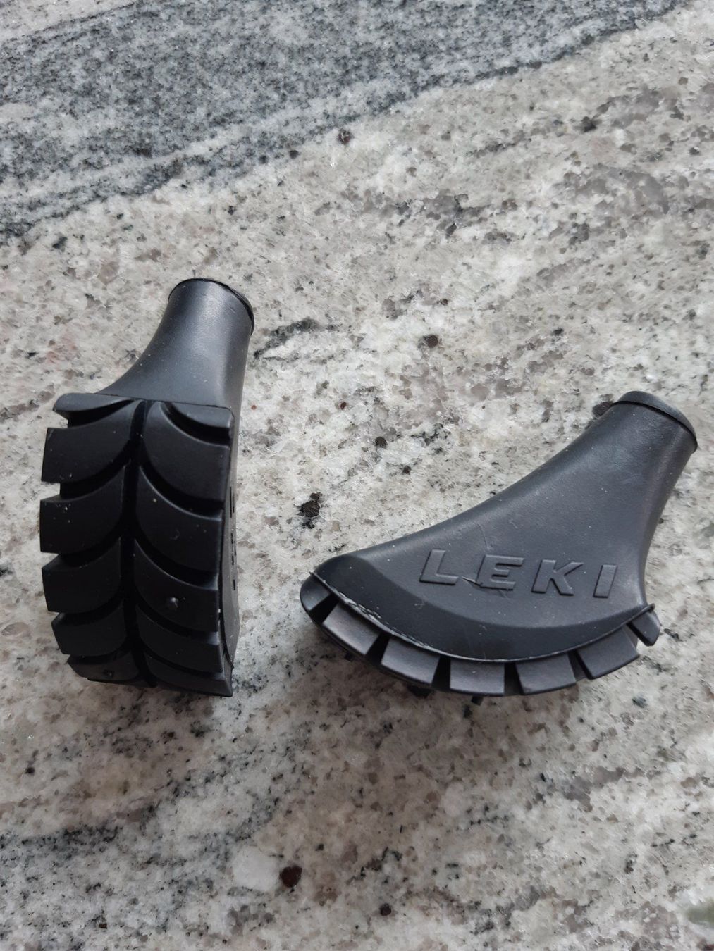 Leki Bastoncini da trekking: Gummipuffer zu Leki - Walking - Stöcken – Nuovo (secondo la descrizione) da Mels venduto da Barbara2020 2