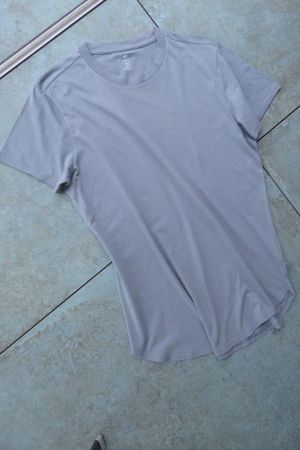 T-Shirt H&M LONG FIT Grösse M