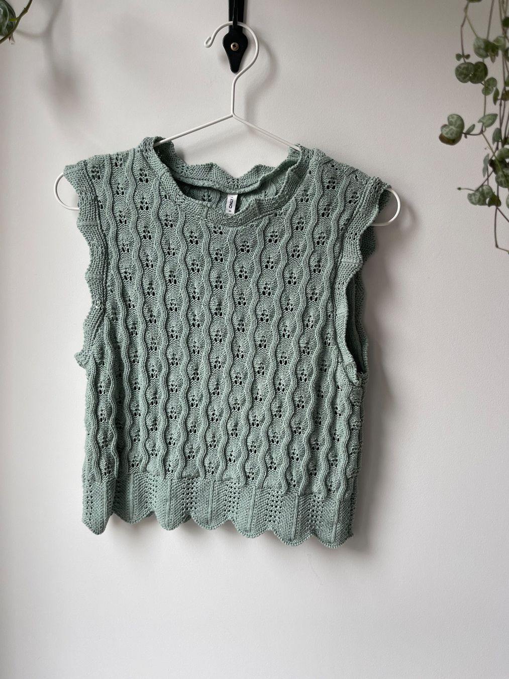 Only Gilet & Giacche senza maniche: Frühlingshafter, gestrickter Pullunder, Grösse S, Grün – Usato da Zofingen venduto da leajloretz