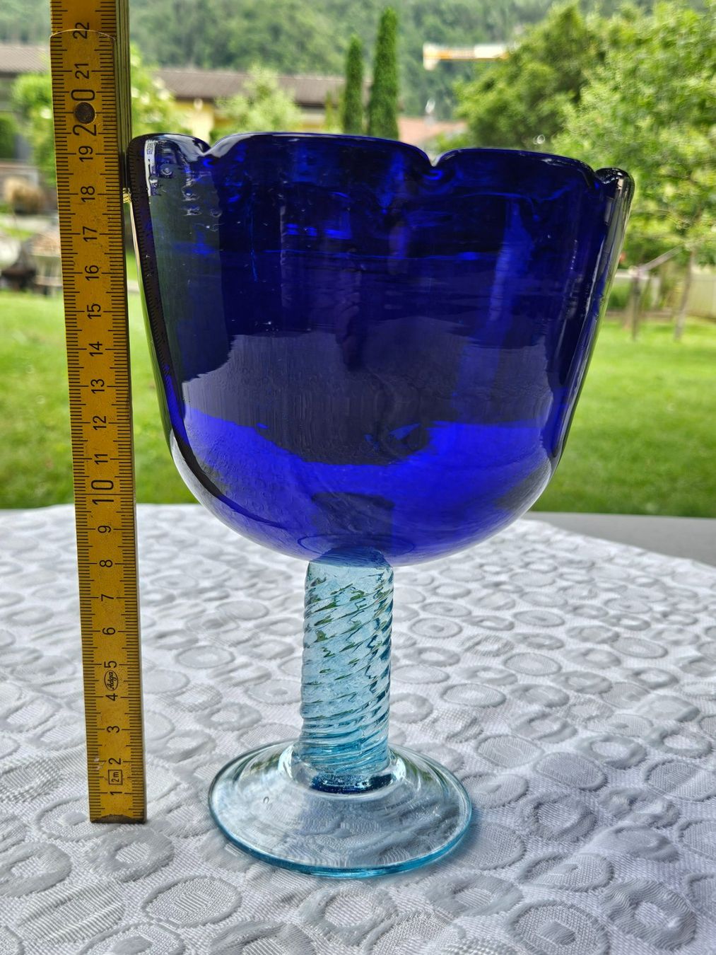 Verres: Wunderschöner blauer Glaskelch – D'occasion à Nendeln par Regs182 1