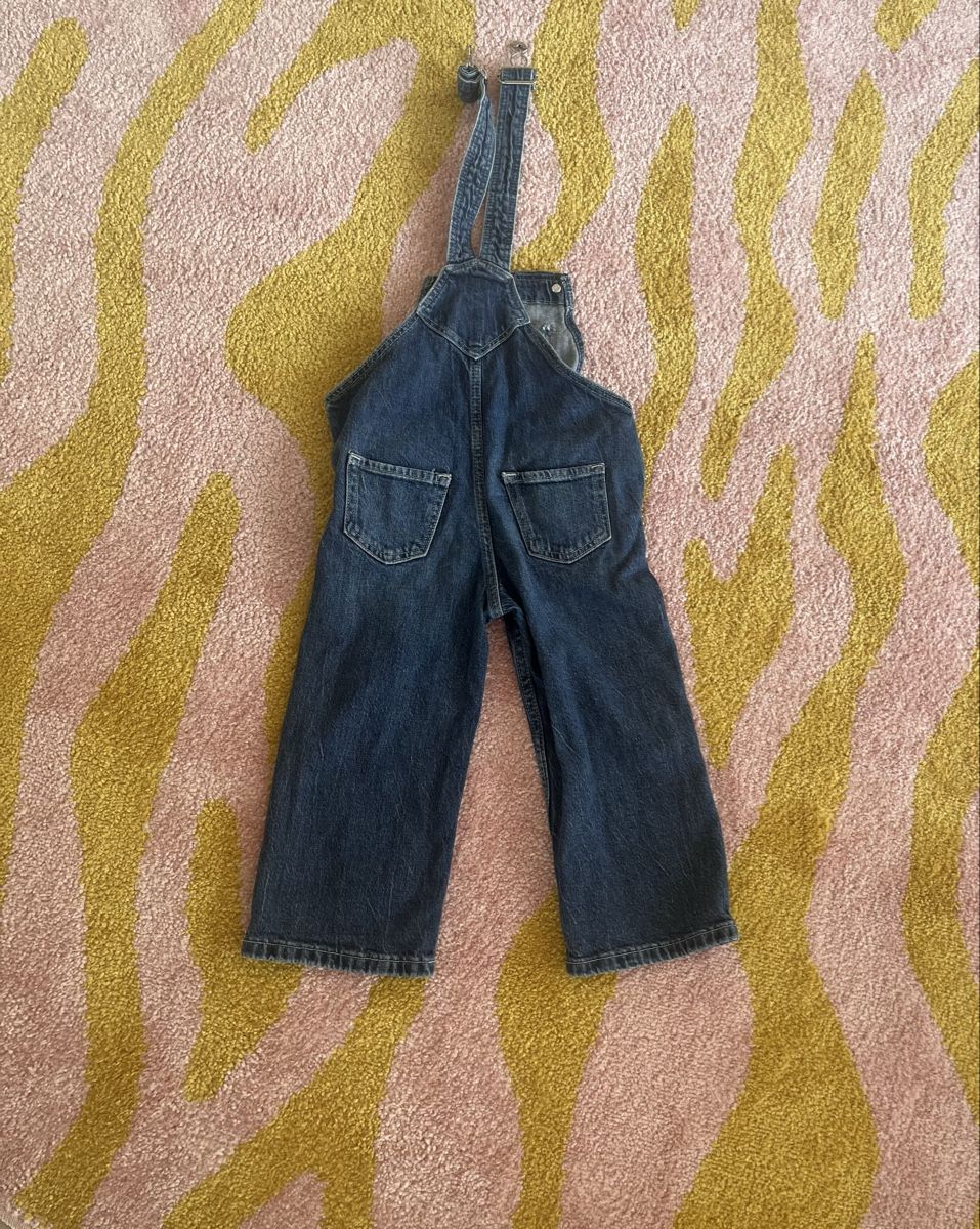 H&M Pantaloni: wunderschöne Kinder latzhose wideleg-Grösse 92 – Usato da Zürich venduto da Loulou8048 1