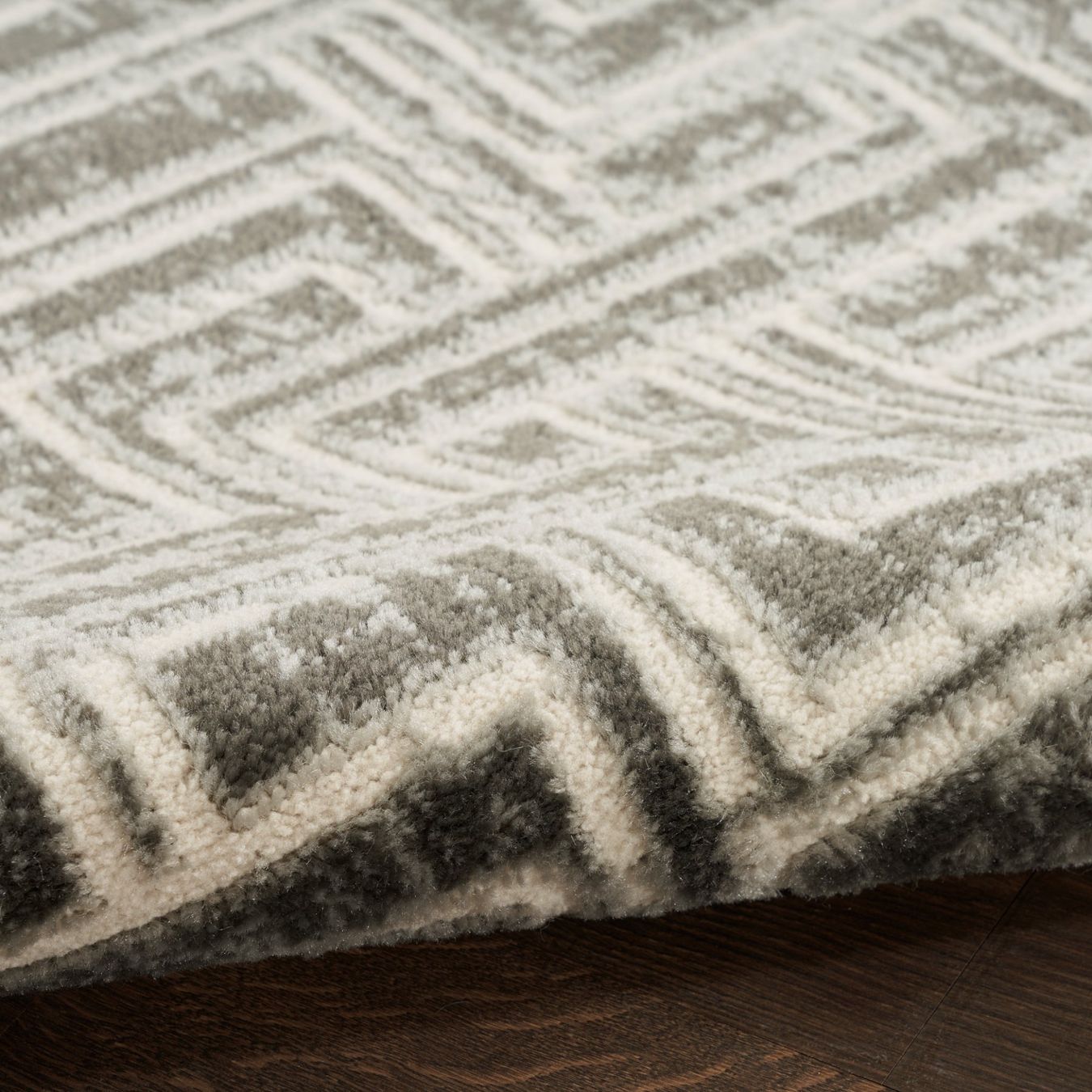 Teppiche: TEPPICH – Neu (gemäss Beschreibung) aus Zürich von NE-0 3