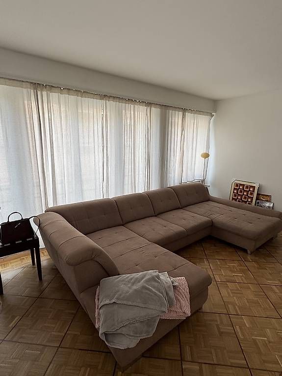 Sofas: Canapé d'angle / lit 400chf au lieu de 3299chf – D'occasion à Genève par joh_zv5c 2
