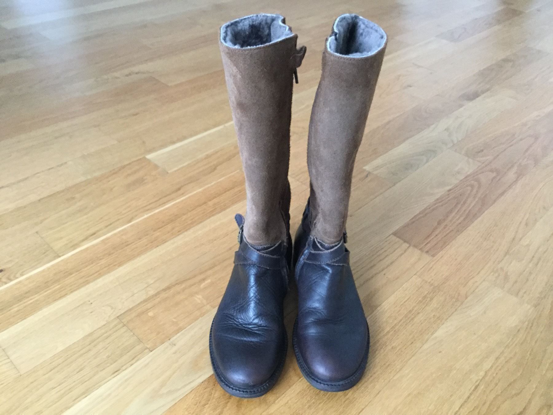 Scarpe per ragazze: Gallucci Mädchen Stiefel. Gr. 33 – Usato da Zürich venduto da froschchen79 6
