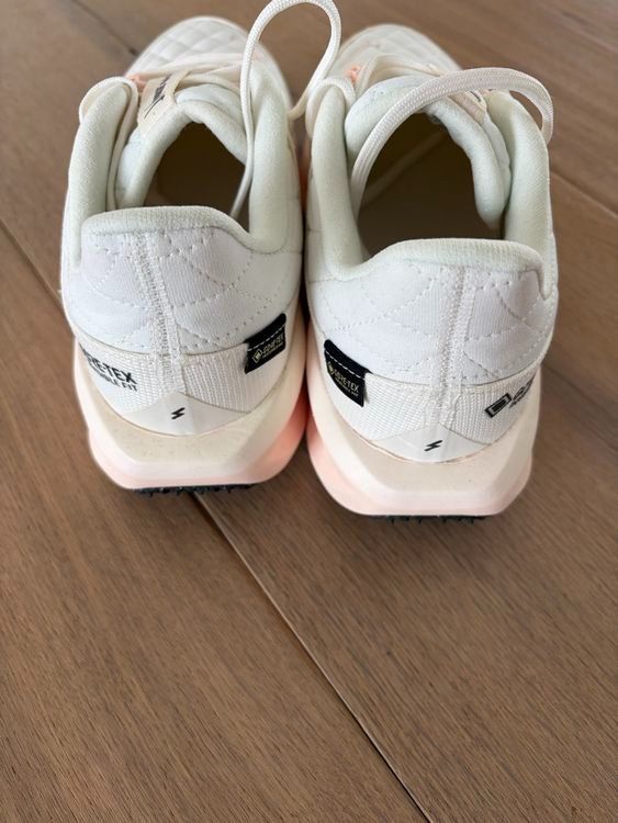 Nike Damenschuhe: Nike Winflo 11.GTX, GORE-TEX, 38.5 – Gebraucht aus Aarburg von saluvava 1