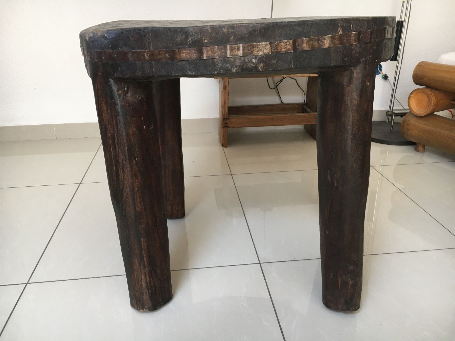 Tavoli: Guéridon/table d’appoint  en bois massif – Usato da Vernier venduto da Leandro055 3