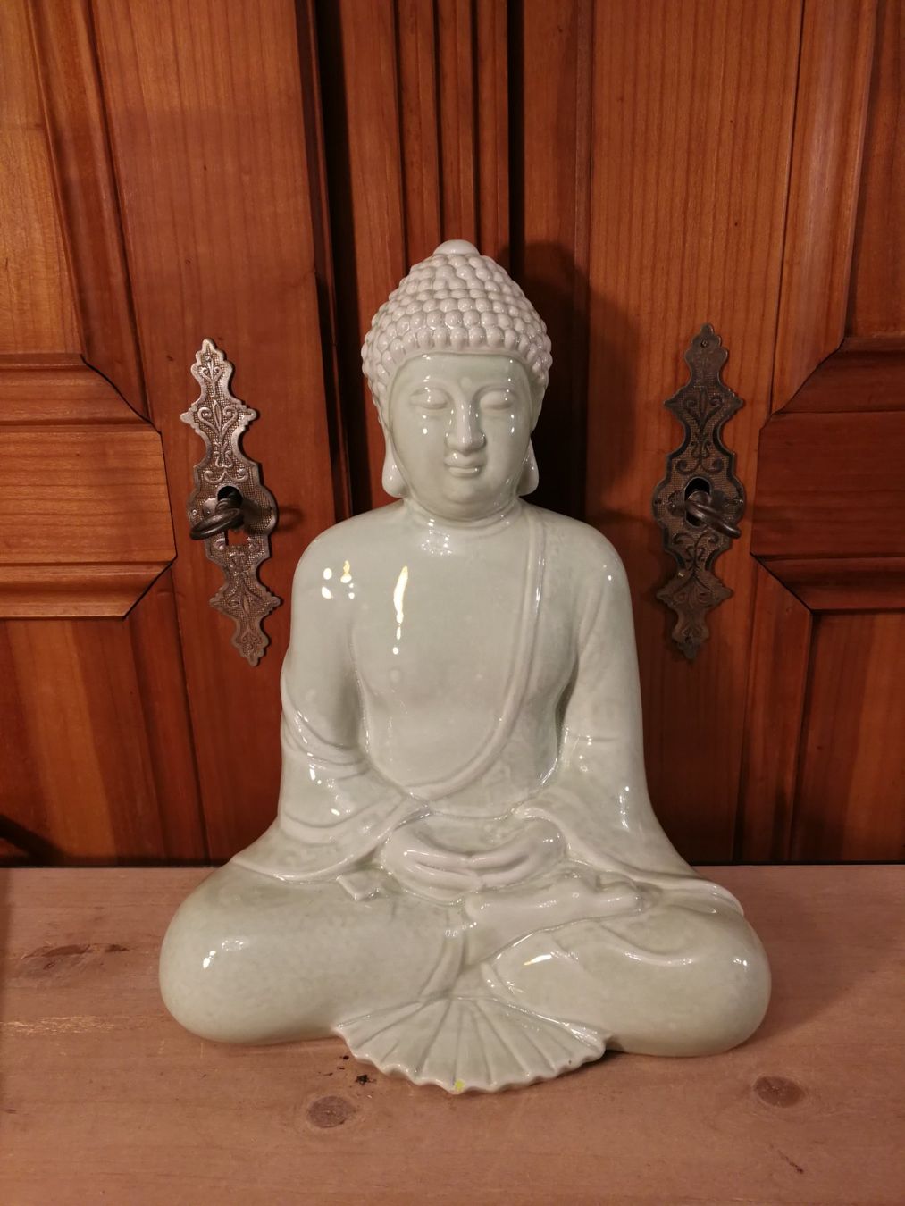 Statuette: Budda sitzend aus keramischem Material – Usato da Wagenhausen venduto da Simbad 1