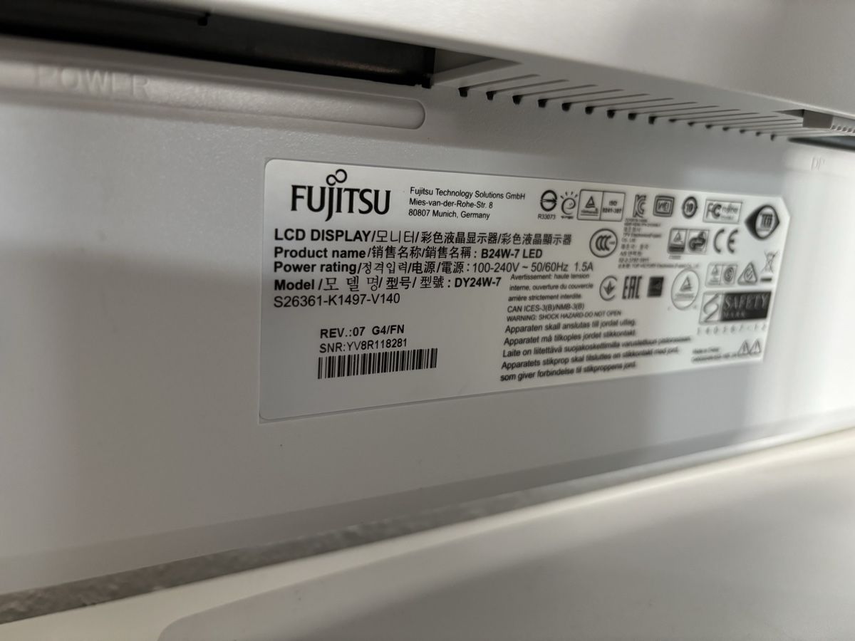 Fujitsu Monitore: PC Monitor 24 Zoll – Gebraucht aus Hägendorf von Bonafides-SO 2