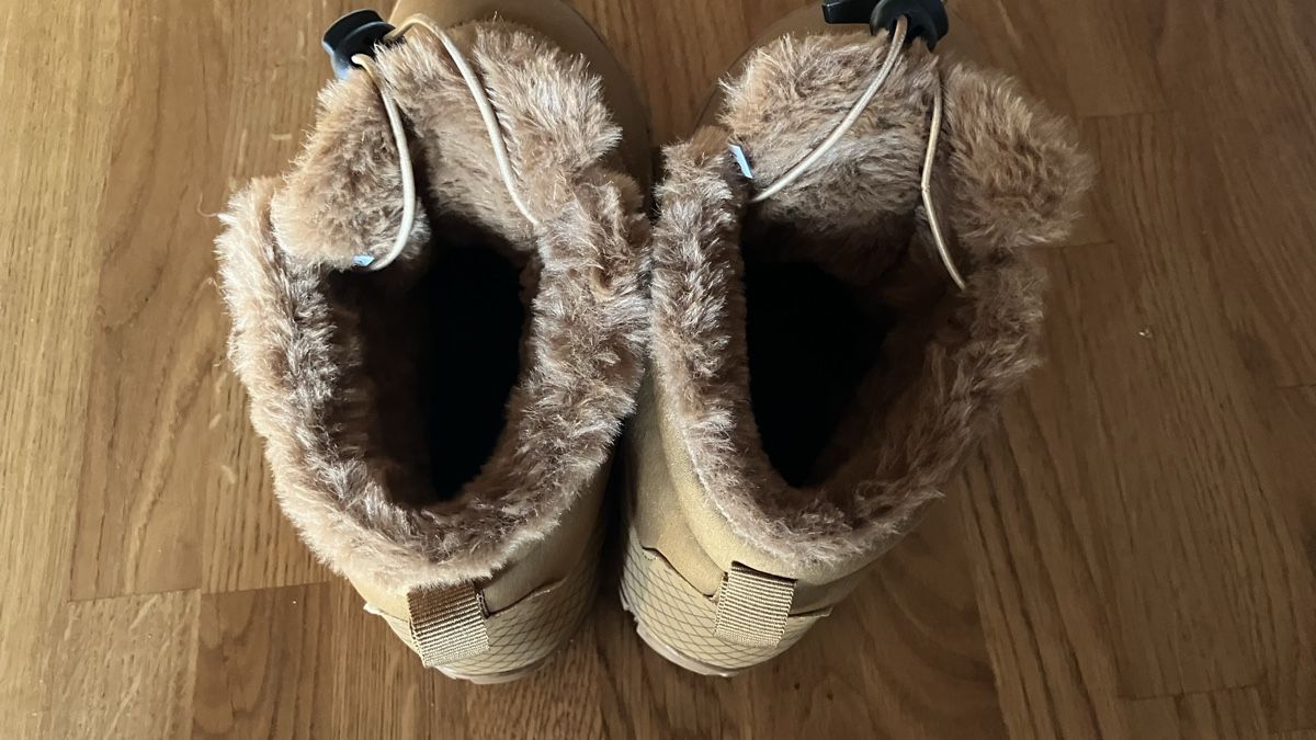 Scarpe da donna: Chaussures montantes d’hiver – Nuovo (secondo la descrizione) da Ovronnaz venduto da LesBidochons 3