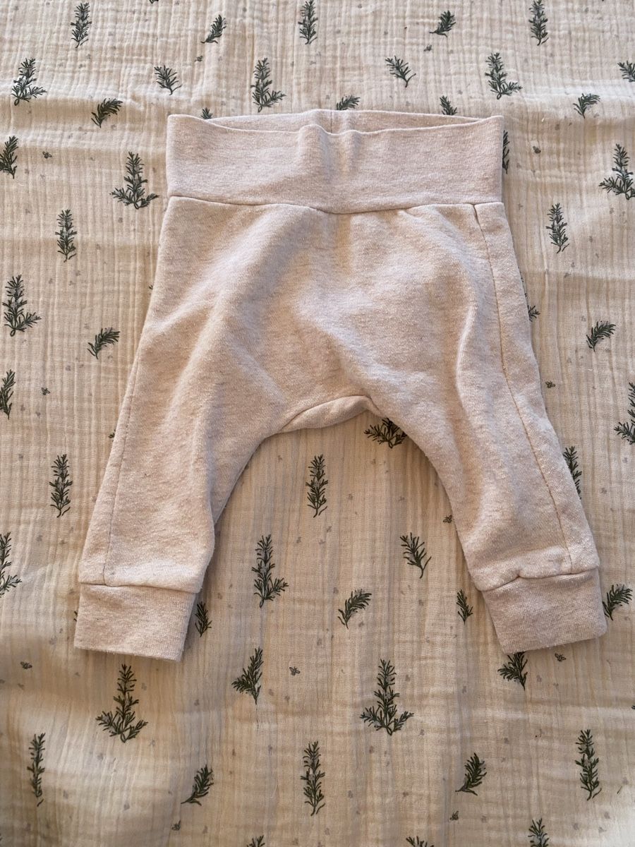 Pantaloni: Babyhose 56 beige – Usato da Happerswil venduto da angela_schlatt