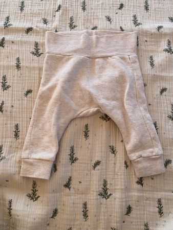 Babyhose 56 beige