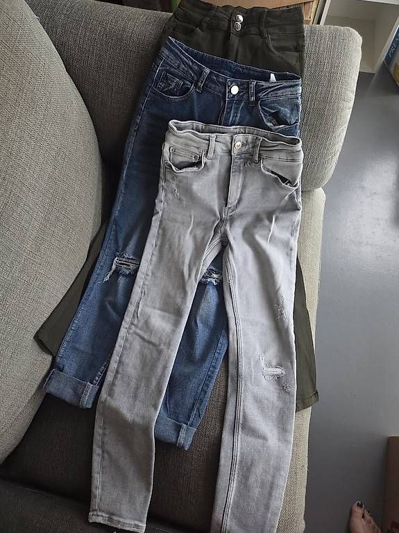 Lotti di vestiti: 3er Jeans-Set XS-S - Zara & Basics – Usato da Winterthur venduto da Janine18 1