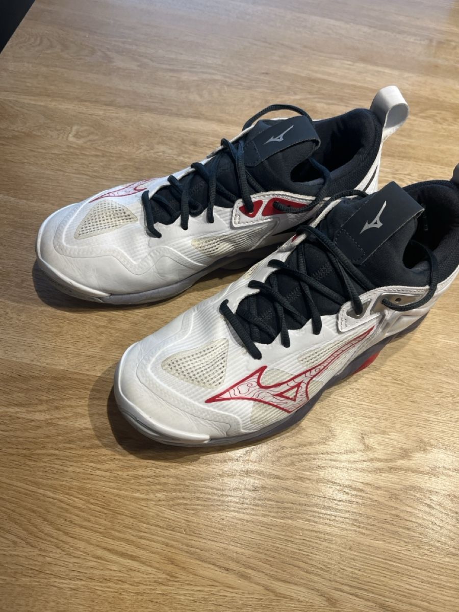 Mizuno Scarpe da uomo: Mizuno – Usato da Tägerwilen venduto da Buesifrank