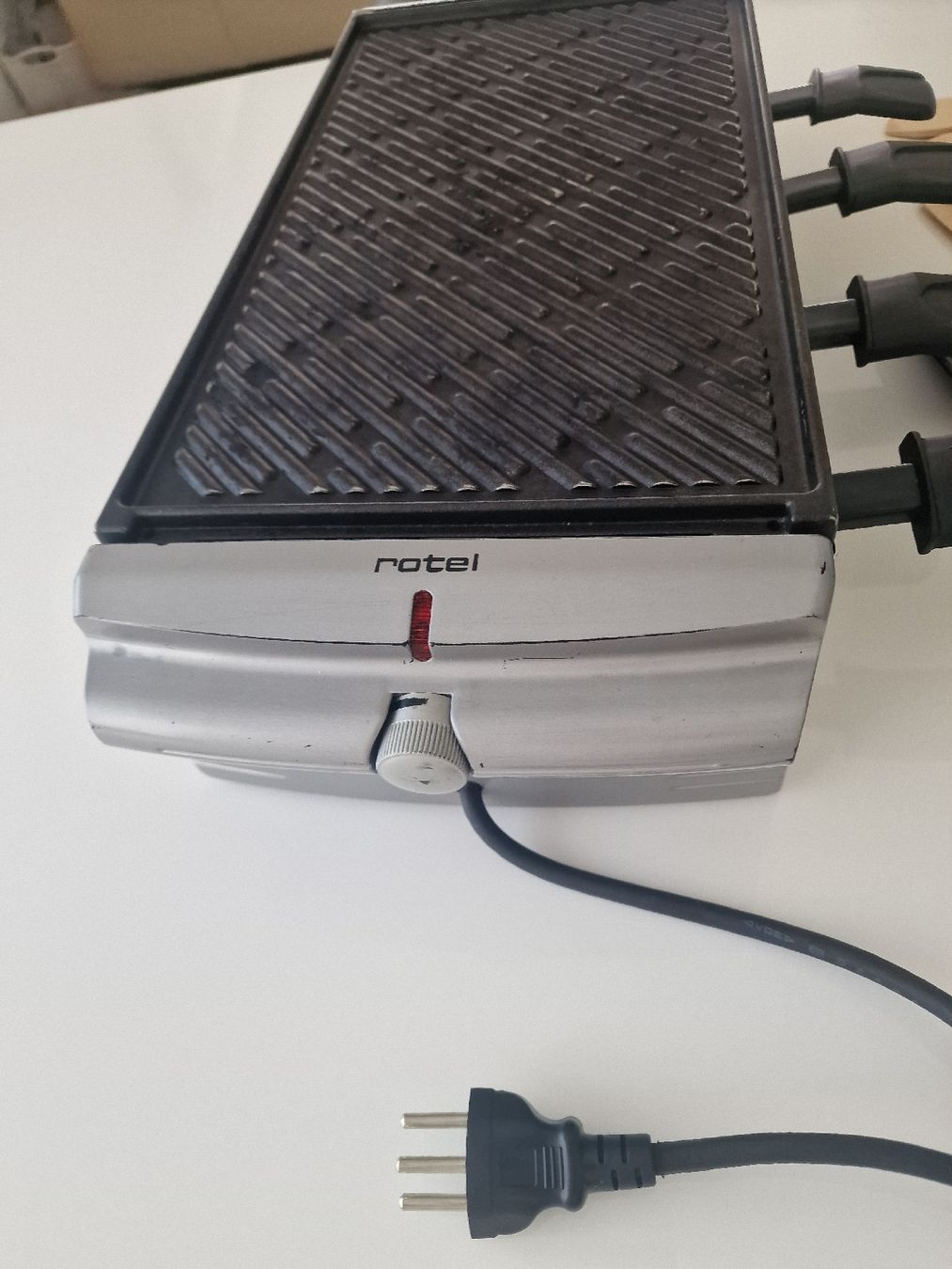 Rotel Küchengeräte: Rotel Raclette Grill Tischgrill-Set – Gebraucht aus Amriswil von gu80kaya 1