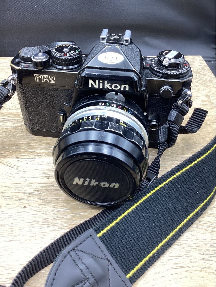 Nikon Fotocamera: Nikon FE2 argentique, objectif Nikkor - – Usato da Agiez venduto da Beve15 1