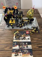 LEGO 6987 – Message Intercept Base (Blacktron, 1988)