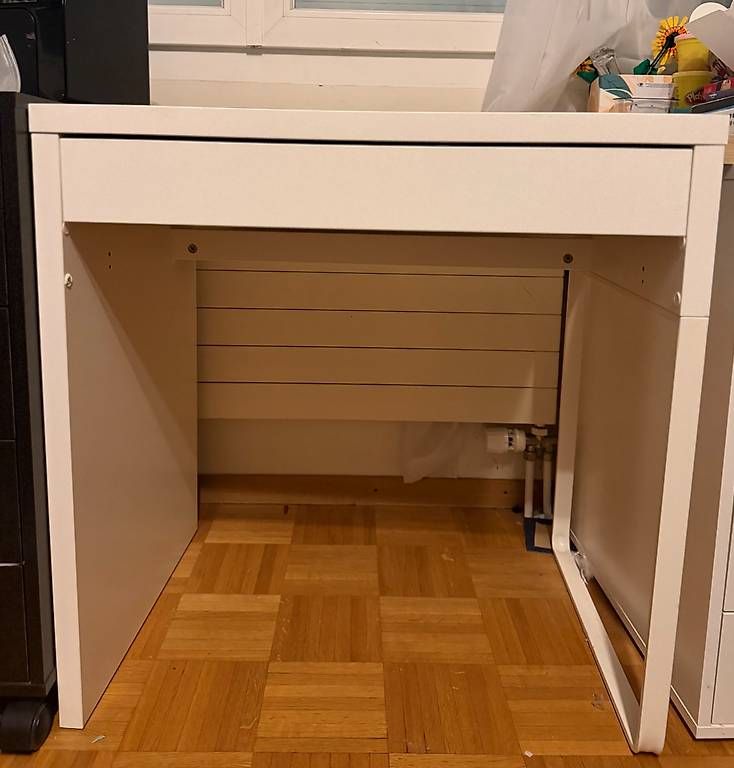 Scrivanie: Bureau ikea Micke petit – Usato da Morges venduto da salamat78 1