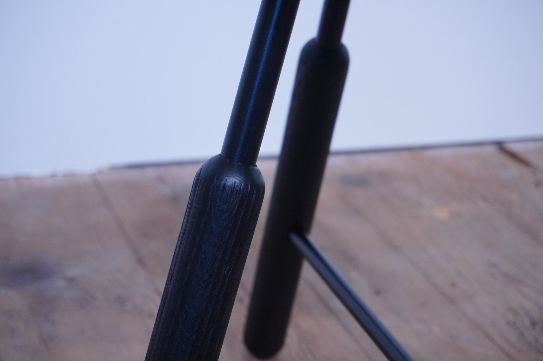Tabourets: &Tradition Hocker Norm NA3 Eiche schwarz – D'occasion à Bad Zurzach par QLASSIQ 6