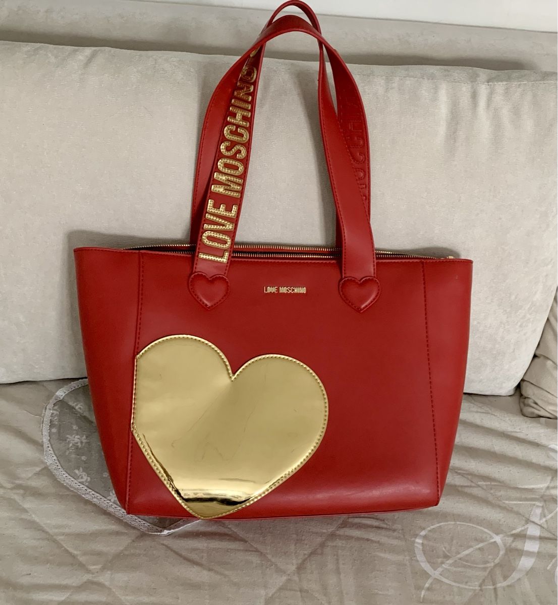 Moschino Borse da donna: Love Moschino Umhängetasche – Nuovo (secondo la descrizione) da Niederurnen venduto da Chanel40 8