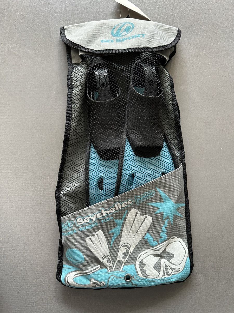 Flossen, Masken & Schnorchel: Palmes  NEUVES à 1 CHF – Neu und originalverpackt aus epalinges von Misterazz