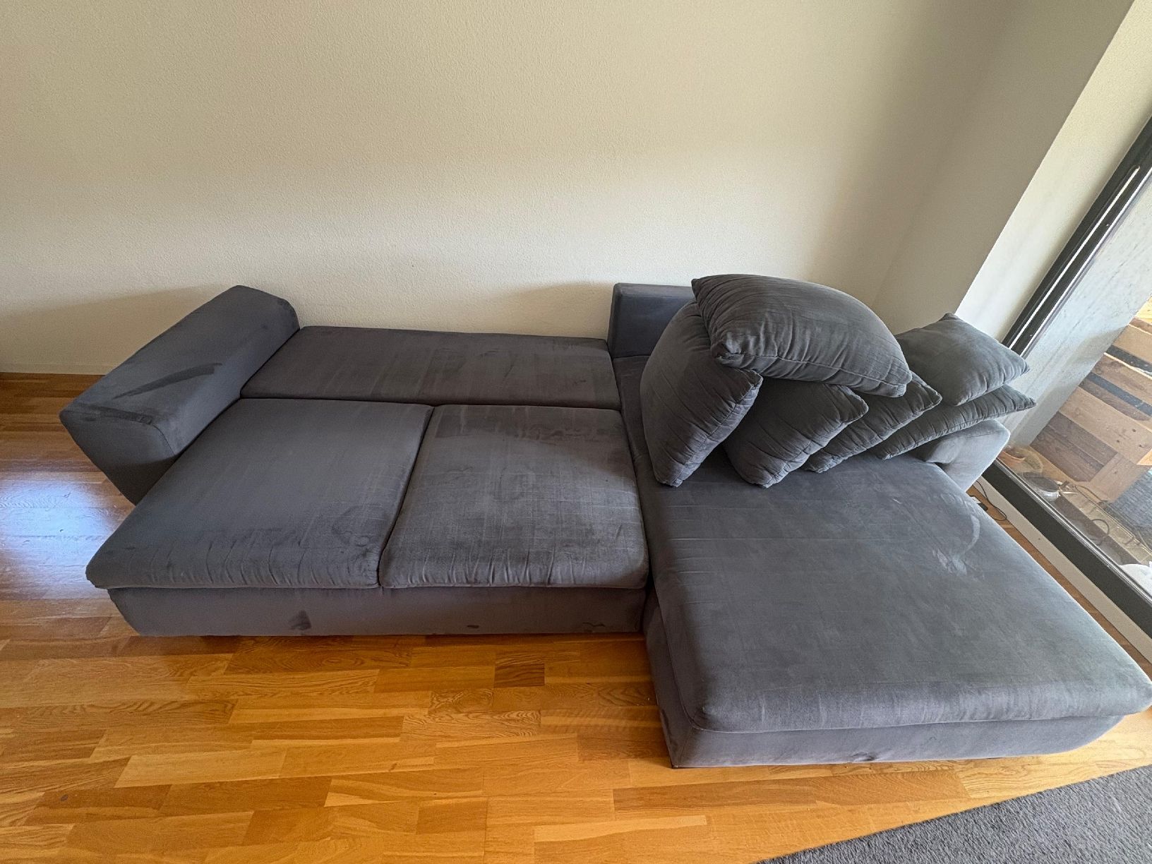 Divani: Gemütliches Ecksofa in Grau mit Schlaffunktion, Top Zustand – Usato da Winterthur venduto da rom_whb5 3