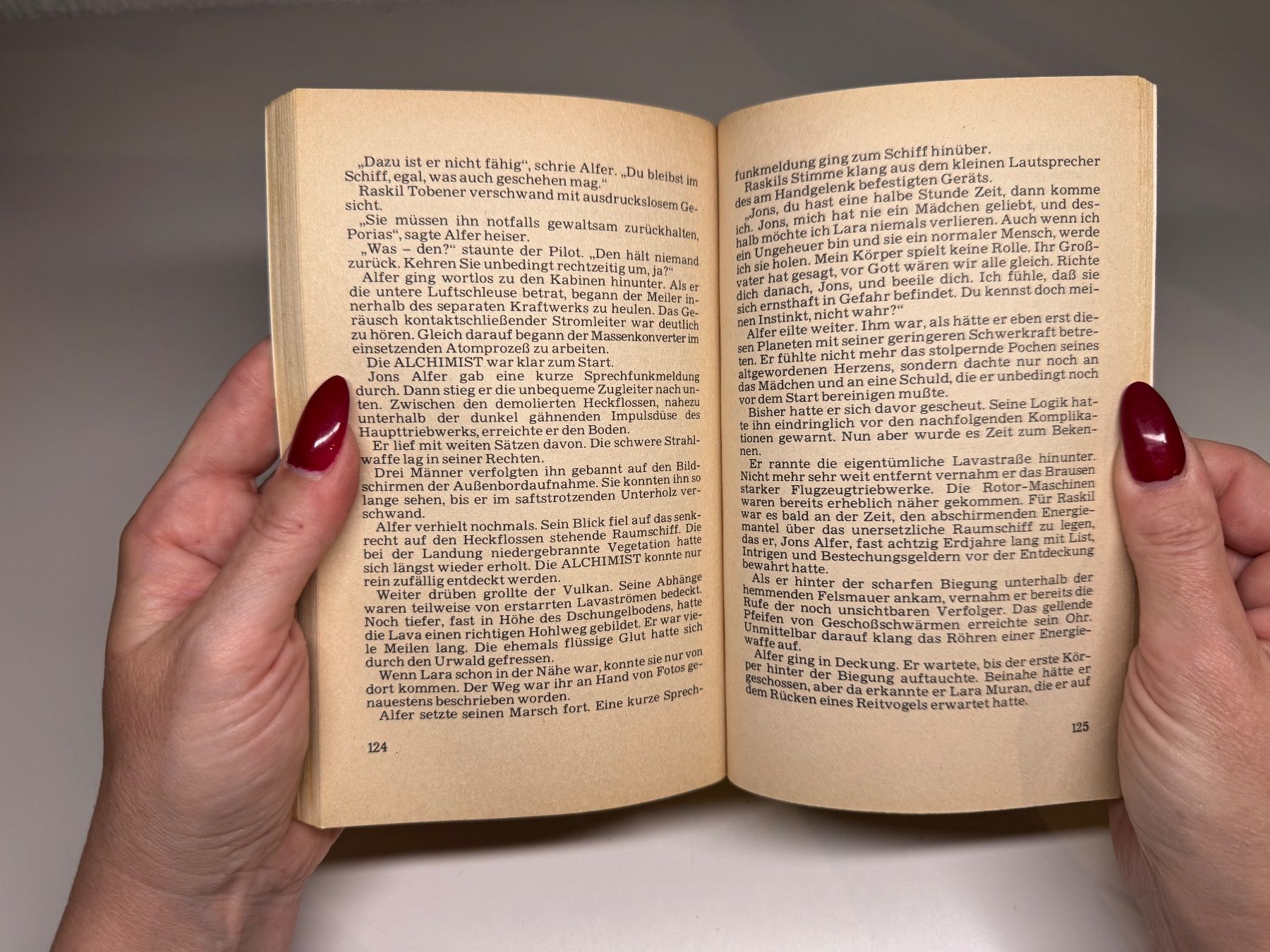 Bücher: ROMAN: K.H. Scheer, Amok – Gebraucht aus Grosswangen von Deutsche_Romane 8