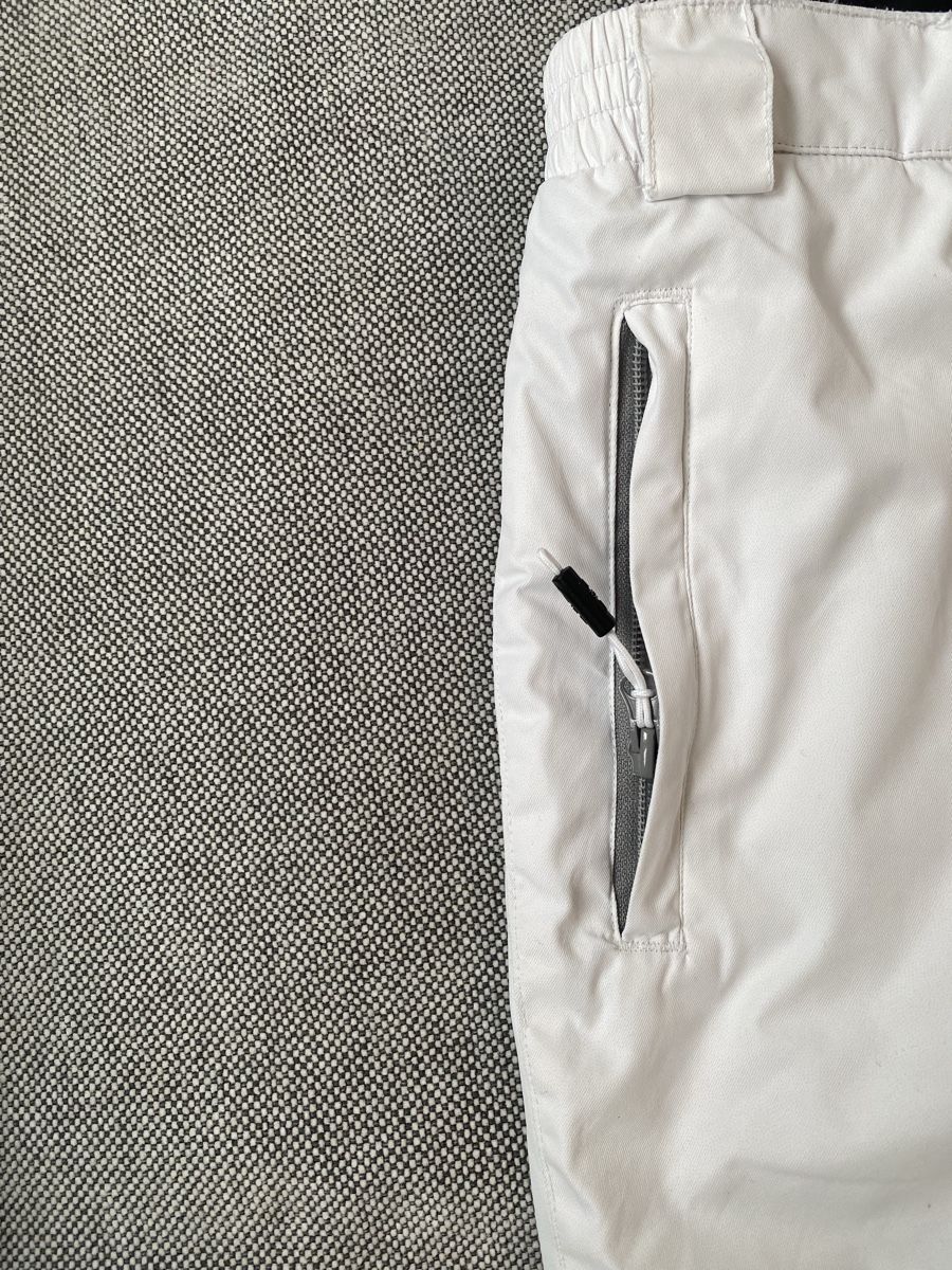 Skis: CMP Skihose  Weiss Kinder 10 Jahre – Gebraucht aus Basel von ane_82yg 2