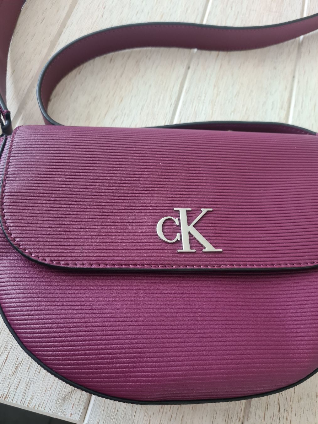 Calvin Klein Borse da donna: Calvin Klein Umhängetasche Neu – Nuovo (secondo la descrizione) da Büttikon AG venduto da bluehim74 1