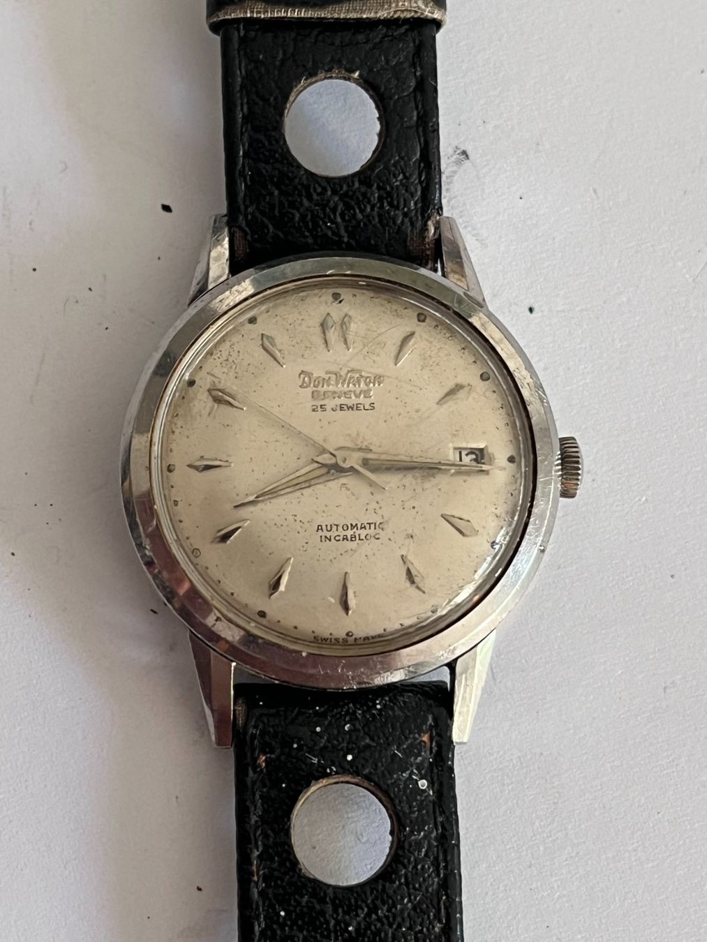 Uhren: Dom Watch Geneve Automatic – Defekt aus Worblaufen von chronyves