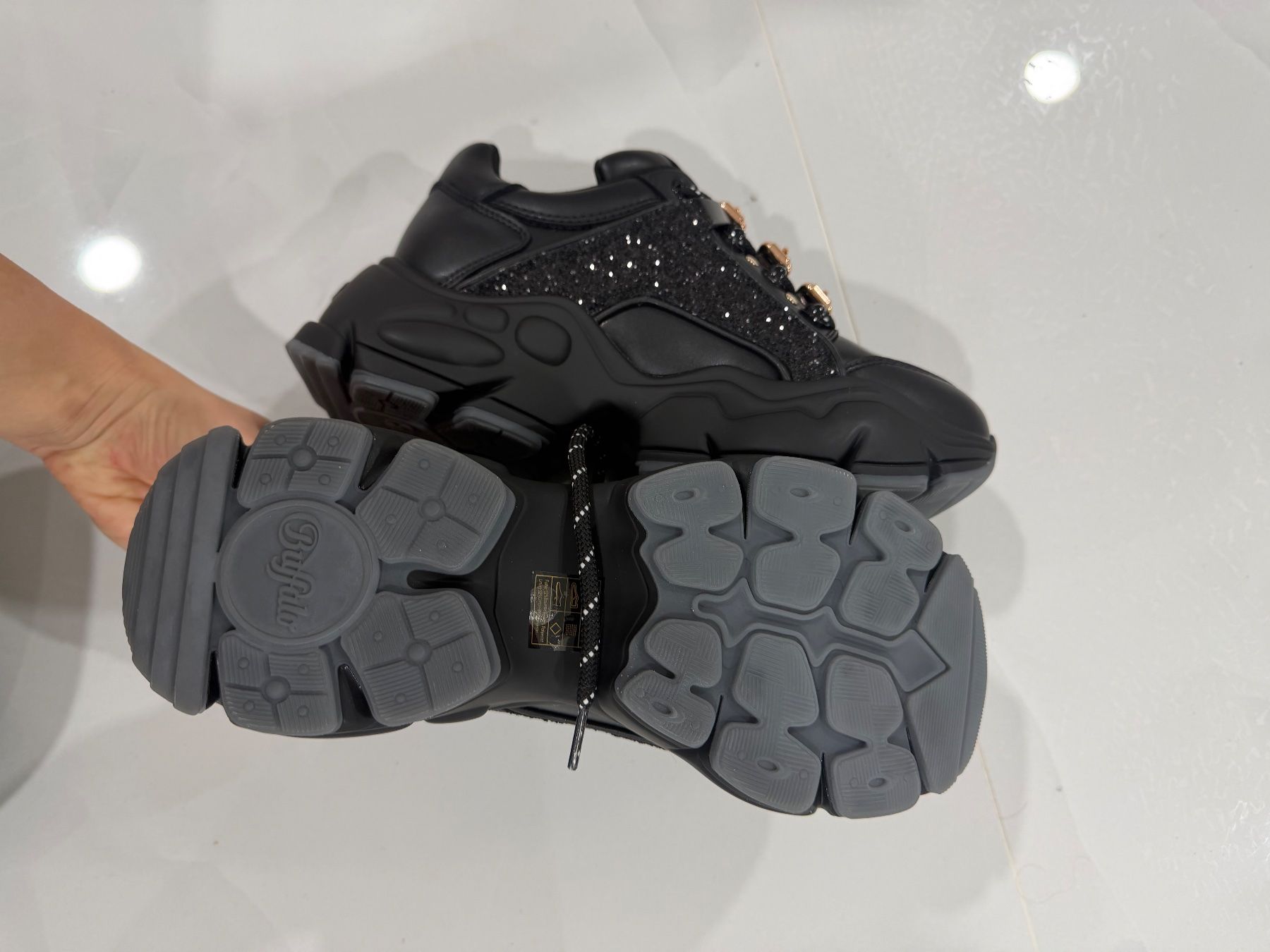 Scarpe da donna: Buffalo x Hoermasender NEU – Usato da Buchs AG venduto da Maison_Djana_ 3