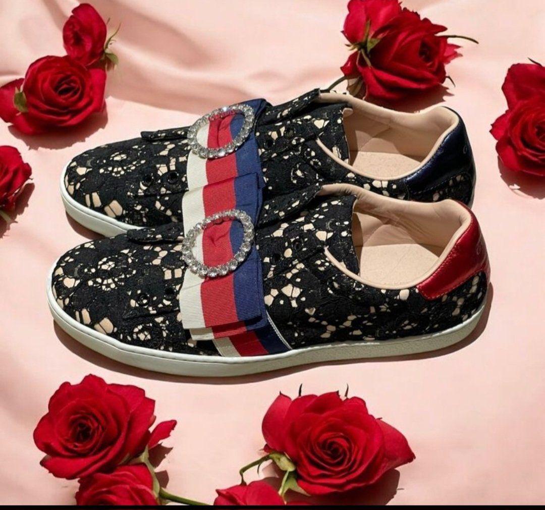 Gucci Scarpe da donna: GUCCI SCHUHE SNEAKER ACE GR. 39,5 - 40 HINGUCKER – Nuovo (secondo la descrizione) da Riedikon venduto da Winter21. 1