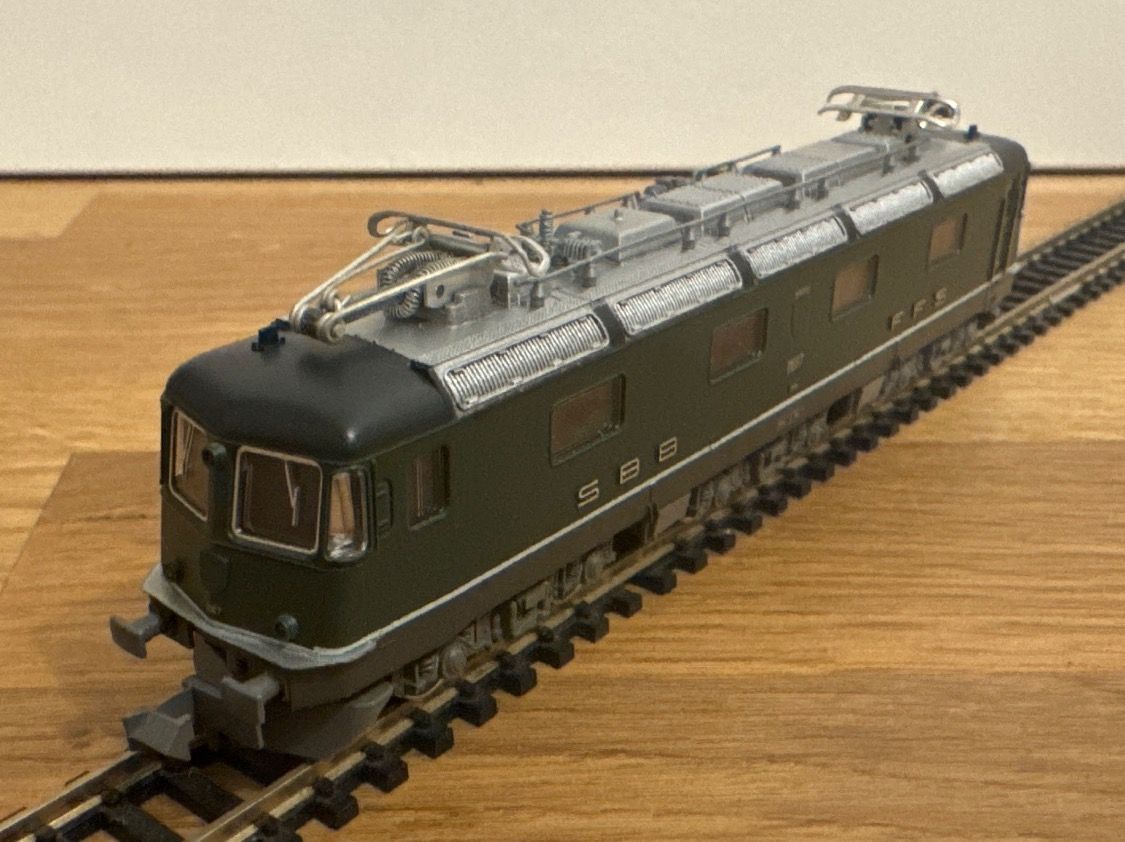 Hobbytrain Modellini di ferrovie: Hobbytrain 1101 Re 6/6 SBB 11667 "Bodio" – Nuovo e nell'imballaggio originale da Schlierbach venduto da Look8 2