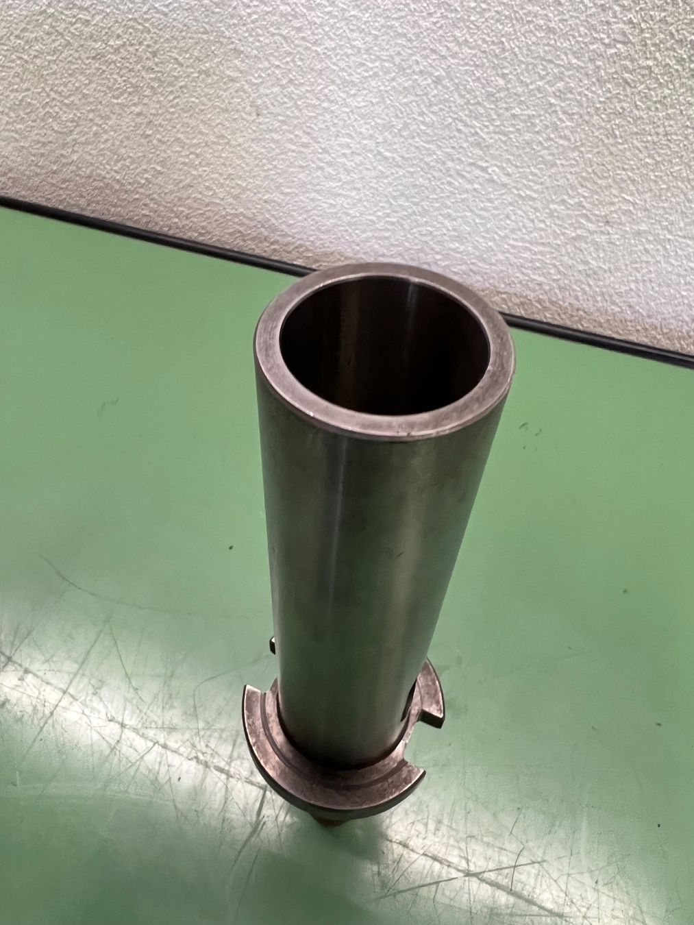Tutti gli attrezzi: MANDRIN PORTE-FORET ISO40 CM4 – Usato da Aarberg venduto da SNMachines 2