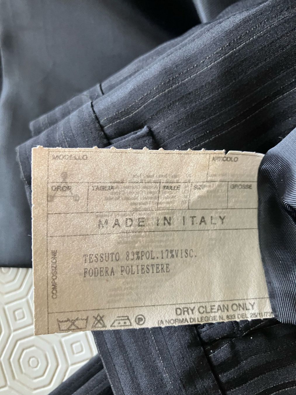Completi: Completo uomo tg.46 Nextrend – Usato da Melano venduto da H-Sara 4