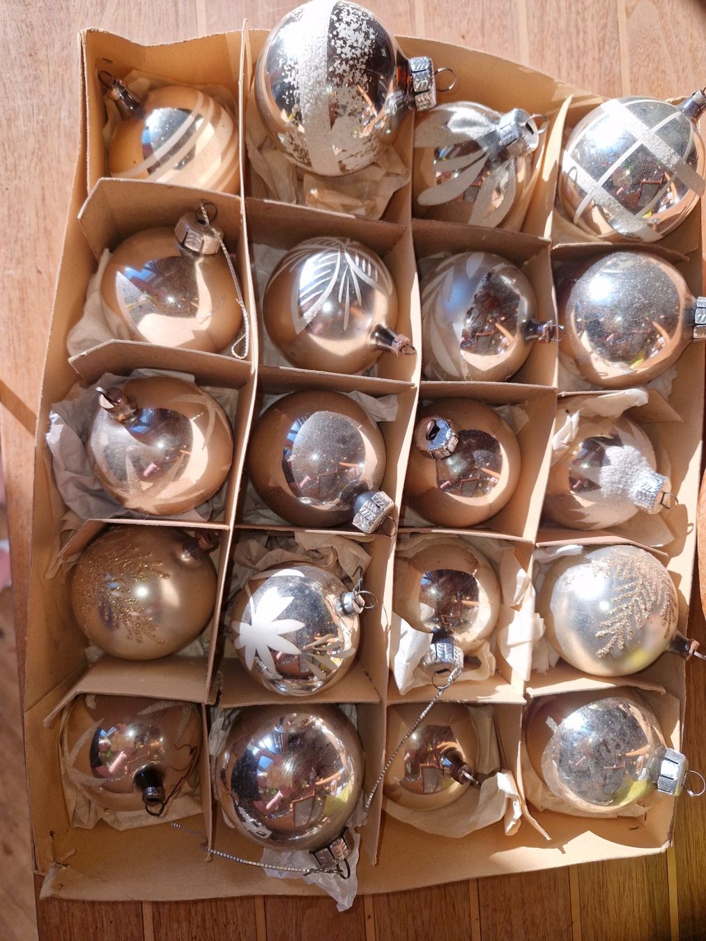 Toutes les décorations: alter Christbaumschmuck – D'occasion à Guarda par rue_bpd7 1