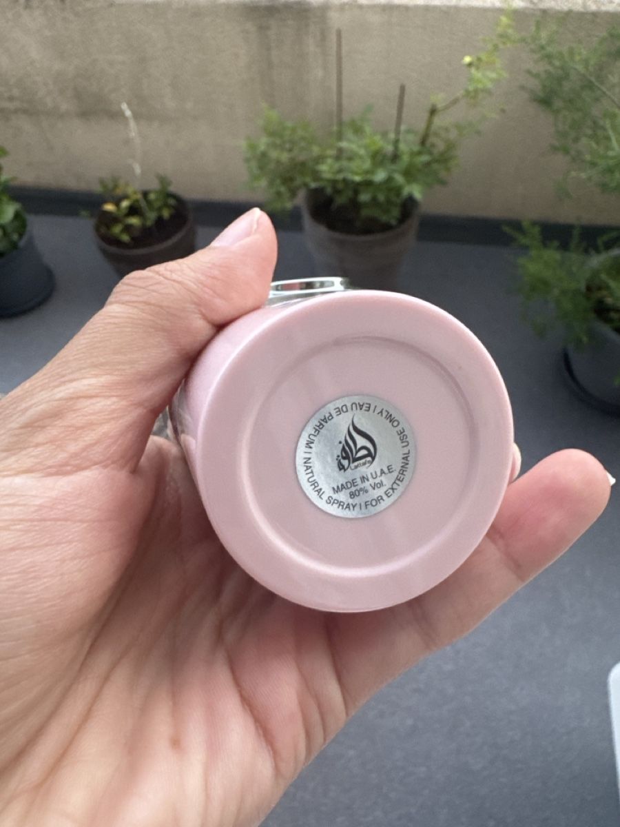 Lattafa Profumi & Eau de Toilette: parfum Yara rose de Lattafa – Usato da Lonay venduto da nei_79jc 1