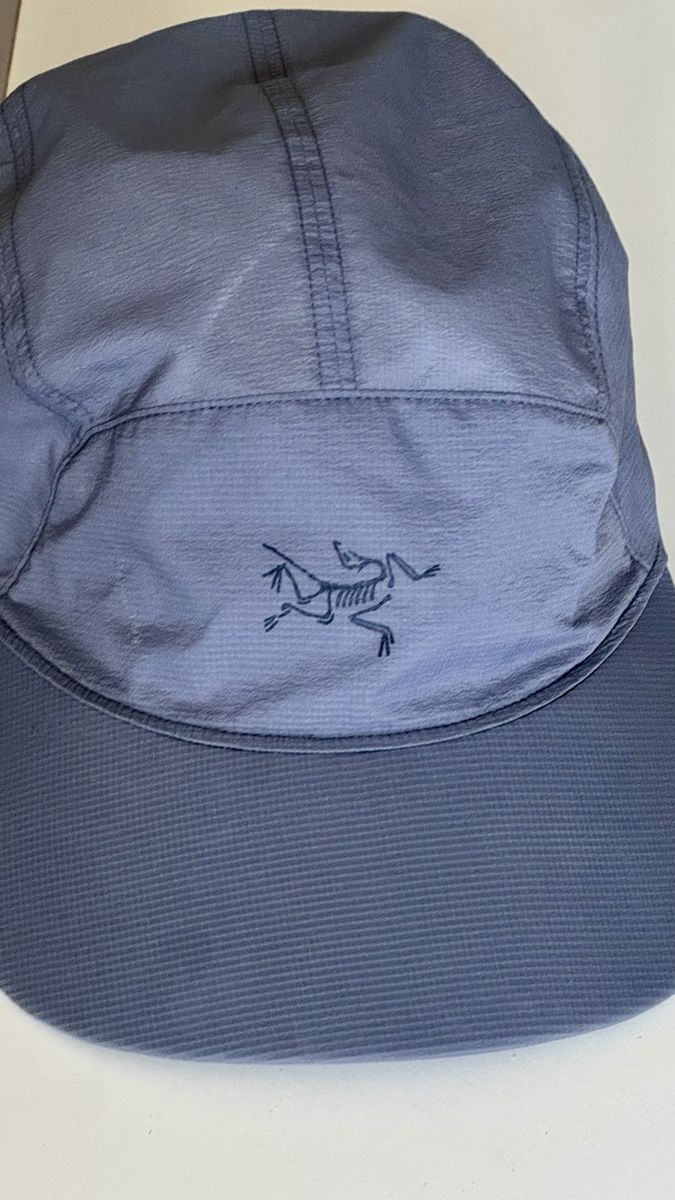 Arcteryx Copricapi, berretti & cappellini: ARCTERYX aerios 5 panel cap atmungsaktiv – Nuovo (secondo la descrizione) da Zürich venduto da Gorilla 3