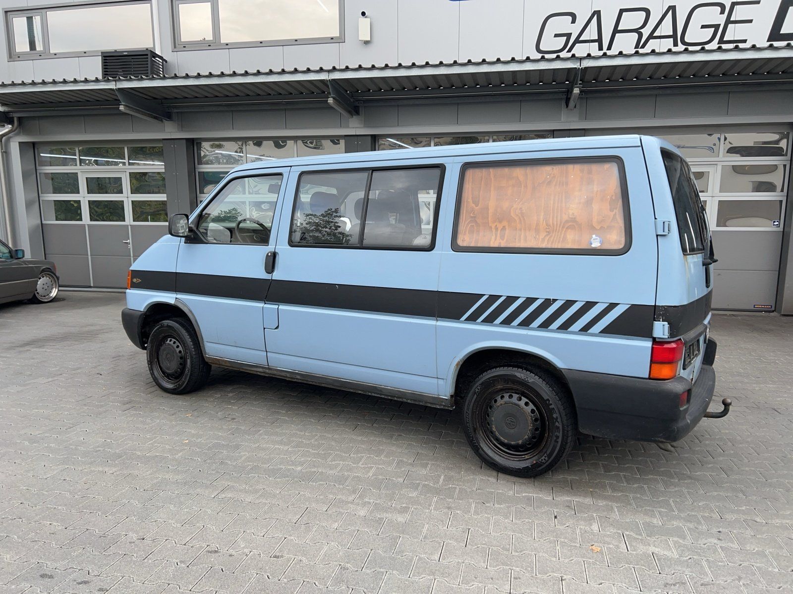 VW Automobili: VW T4 2.5 TDI / Automat – Usato da Kölliken venduto da Apollo74 2