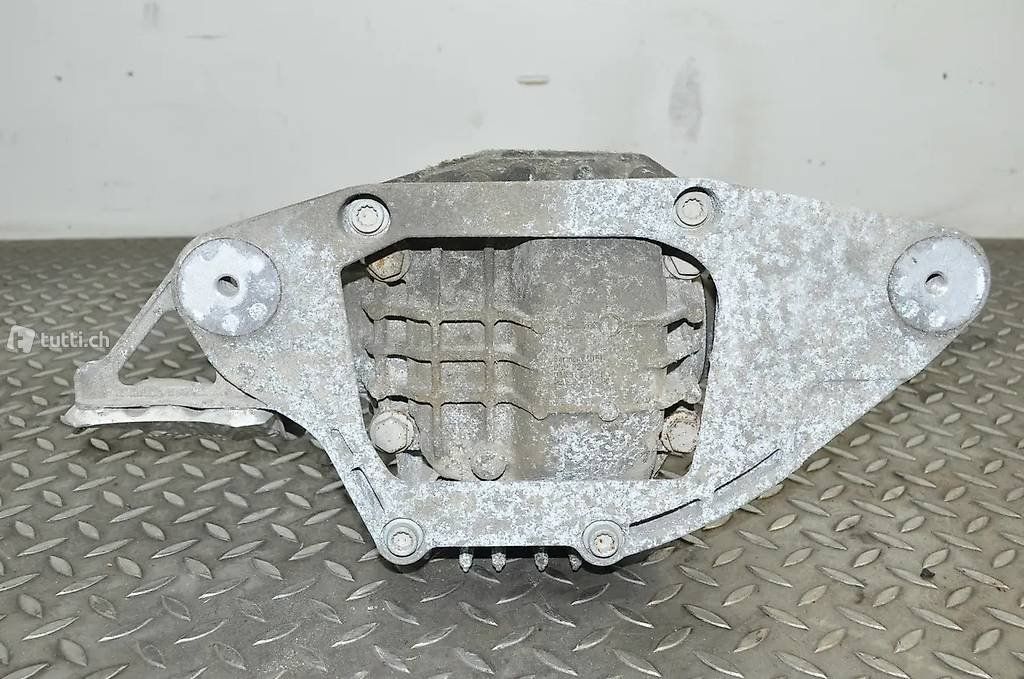Audi Tutti pezzi di ricambio auto: AUDI A6 A4 A8 quattro Diff Differential Winkelgetriebe Achs – Usato da Herzogenbuchsee venduto da ilh_kh5d 1