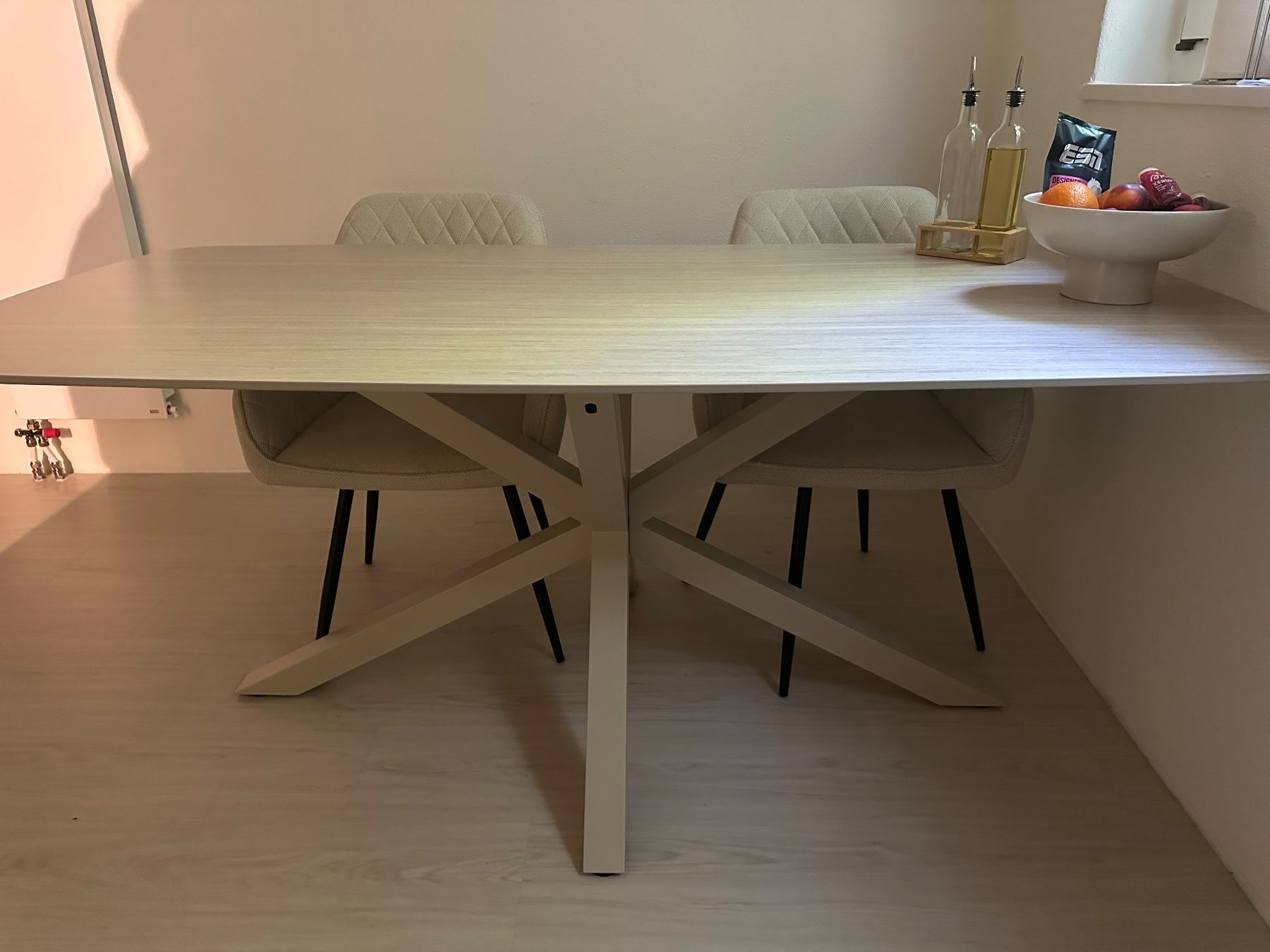 Conforama Tavoli: Esstisch – Nuovo (secondo la descrizione) da Zullwil venduto da Lauxa._2 1