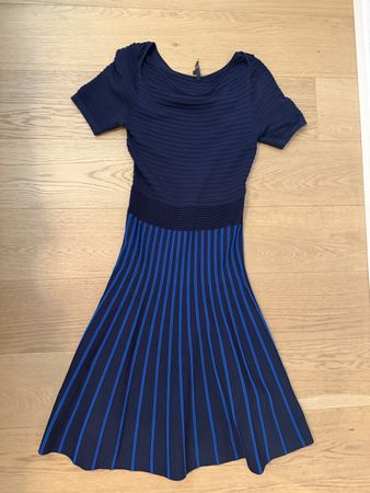 Maje Dress Size 2 Navy Blue Short Sleeve Pleated Knit A-line